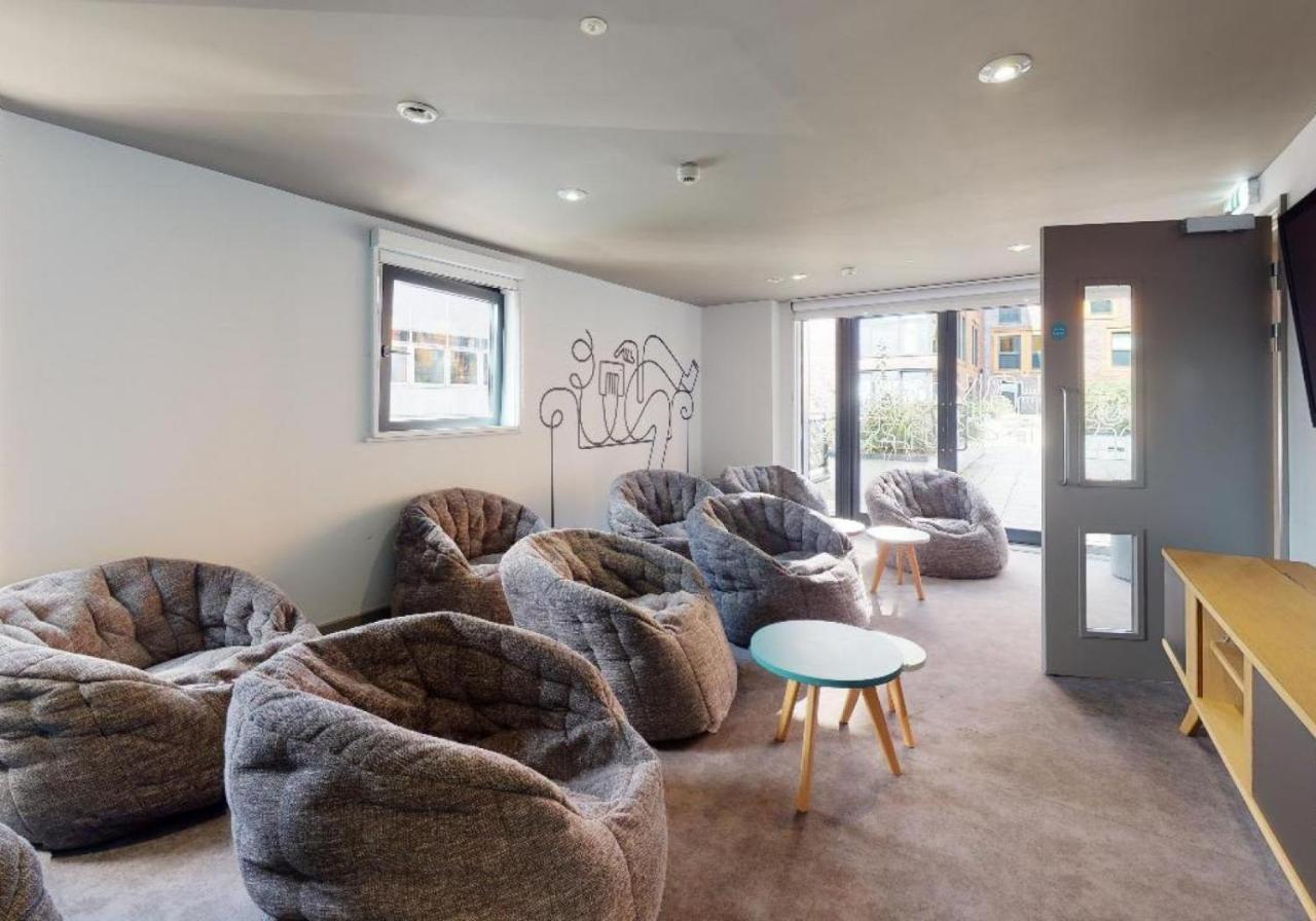 For Students Only Private Bedrooms With Shared Kitchen And Studios At Iq Haywood House In Londres Exterior foto