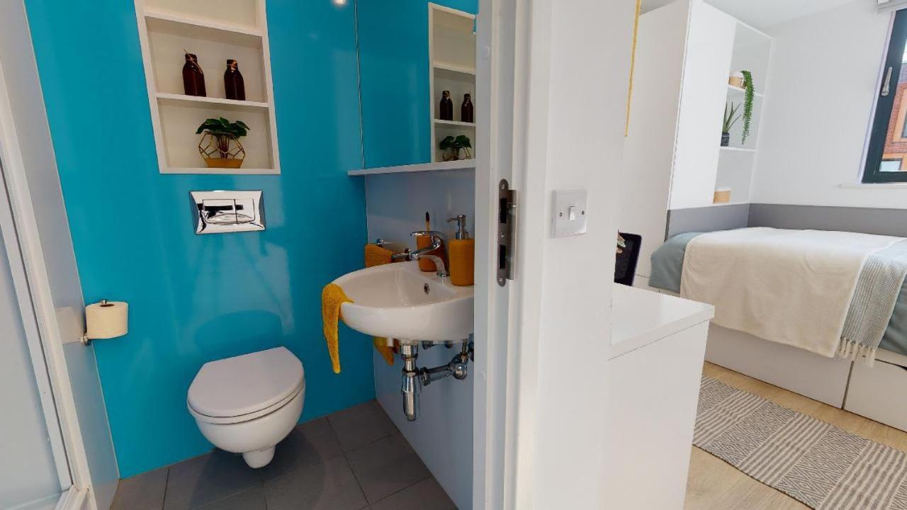 For Students Only Private Bedrooms With Shared Kitchen And Studios At Iq Haywood House In Londres Exterior foto